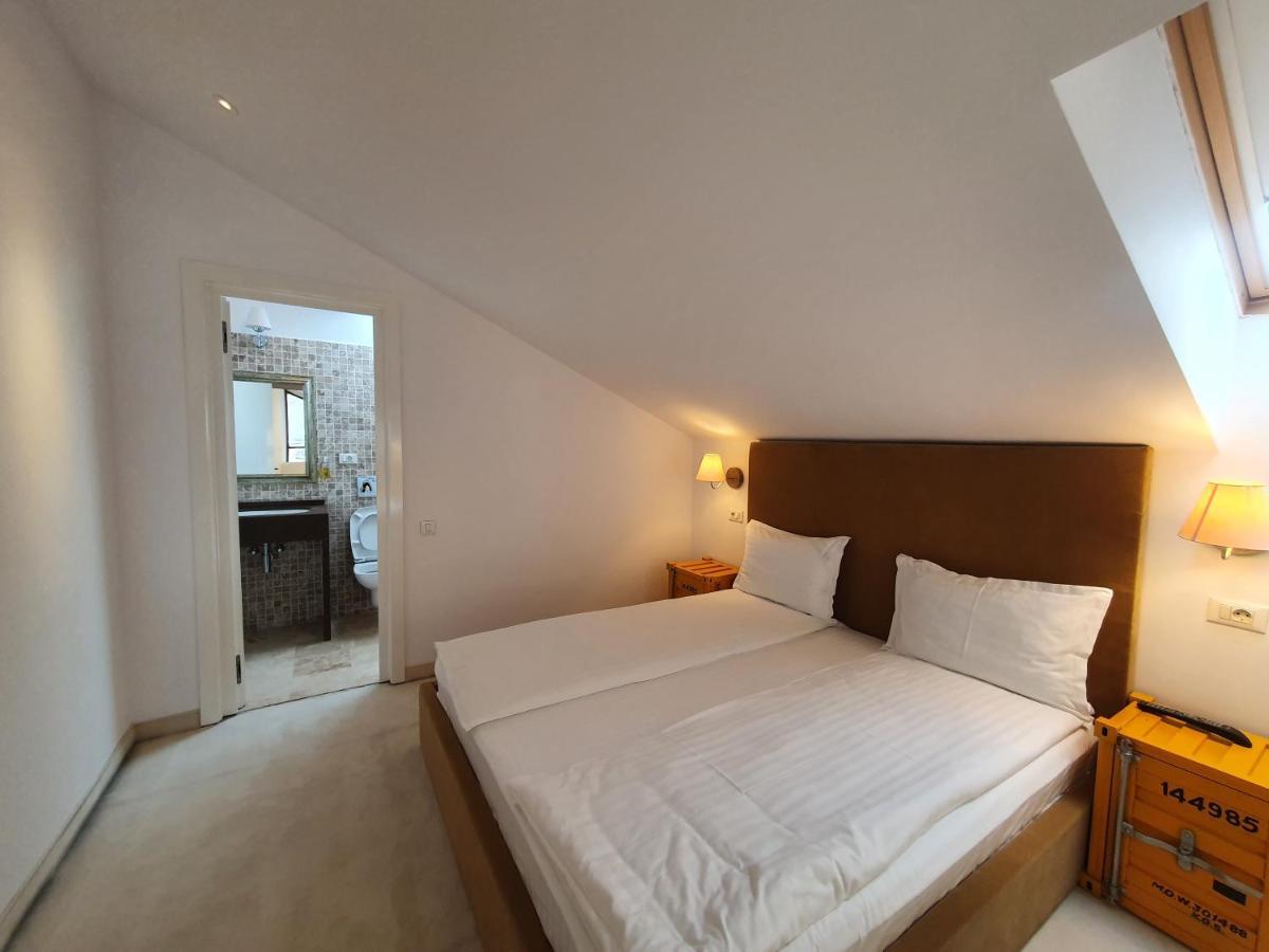 Apart Hotel Vlad Tepes Braşov Extérieur photo