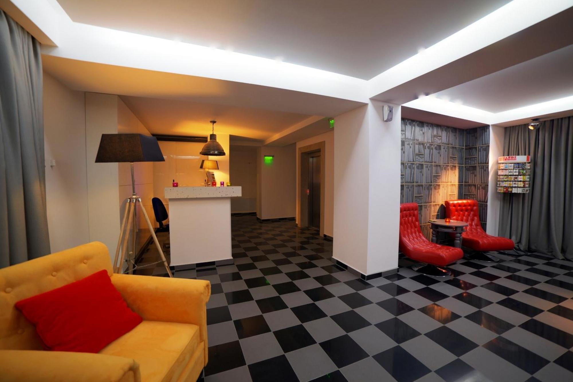 Apart Hotel Vlad Tepes Braşov Extérieur photo