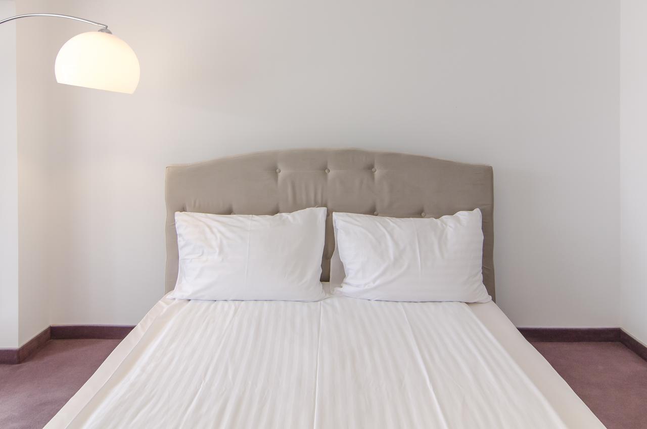 Apart Hotel Vlad Tepes Braşov Extérieur photo