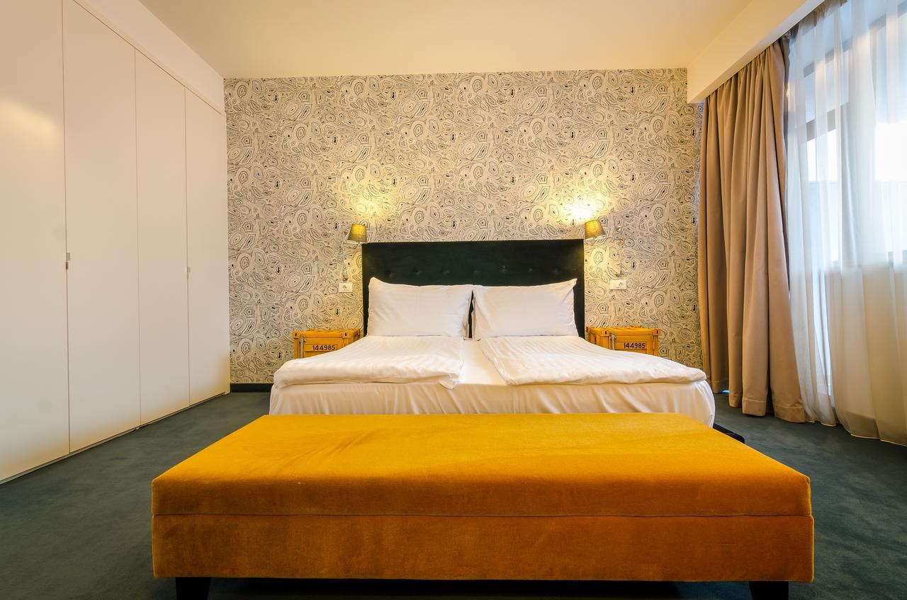Apart Hotel Vlad Tepes Braşov Extérieur photo