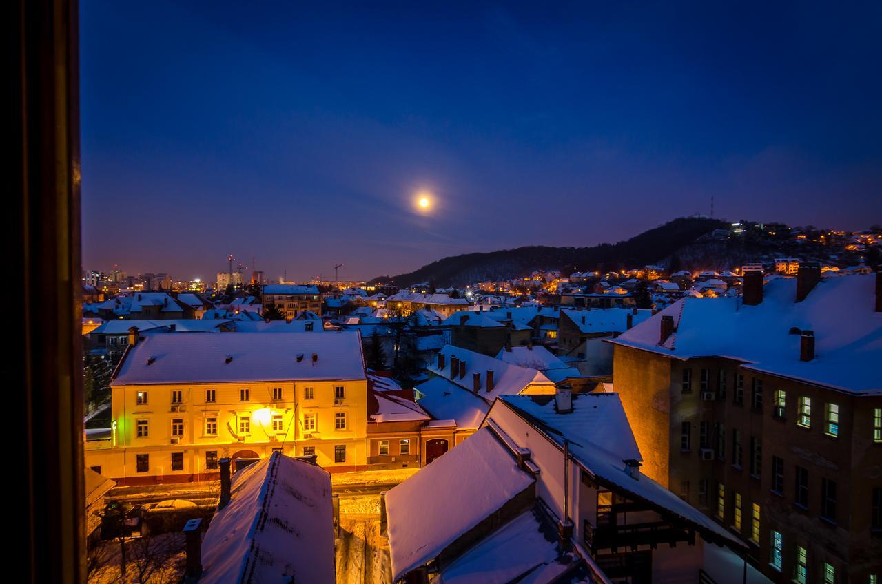 Apart Hotel Vlad Tepes Braşov Extérieur photo