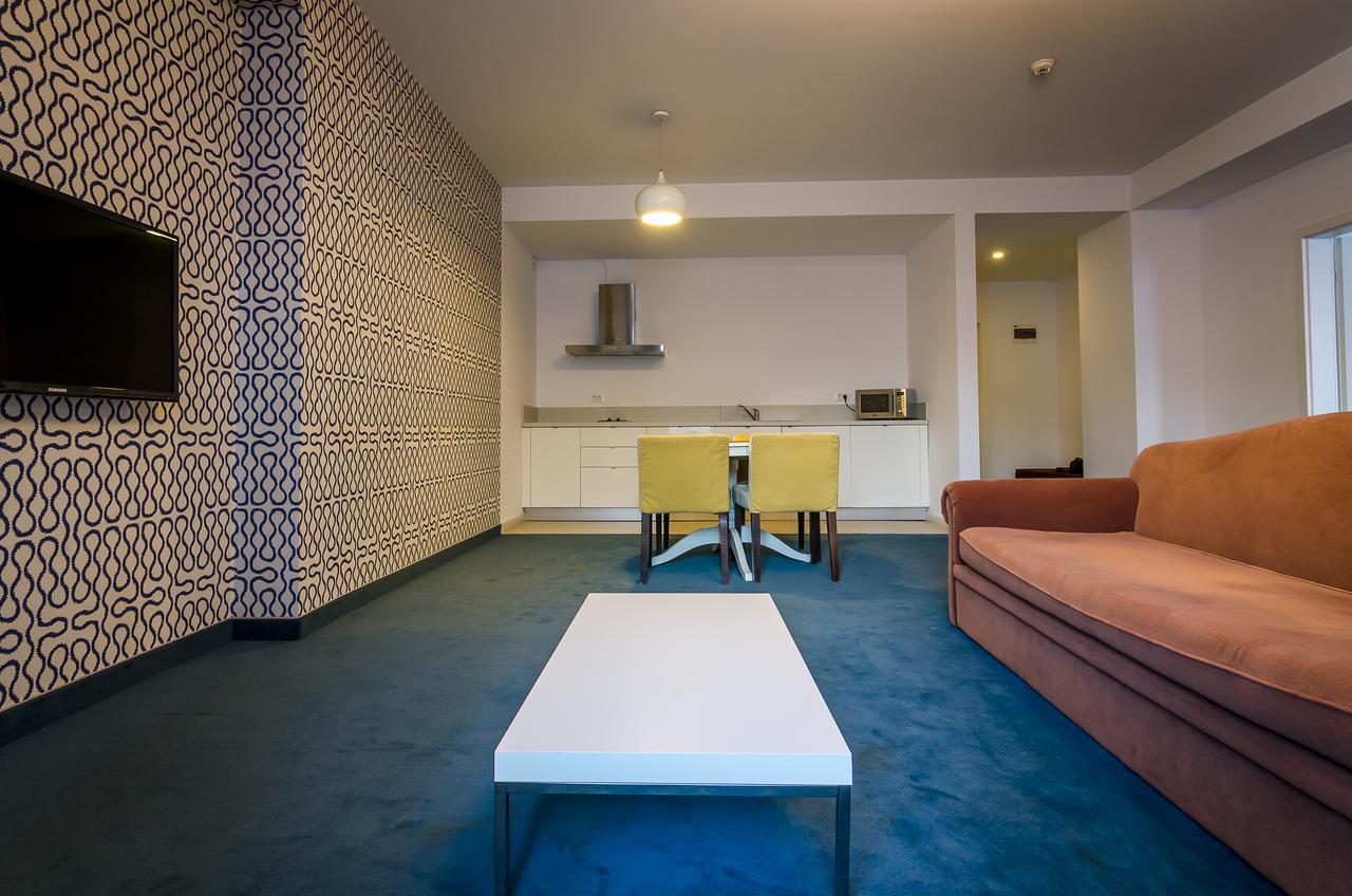 Apart Hotel Vlad Tepes Braşov Extérieur photo