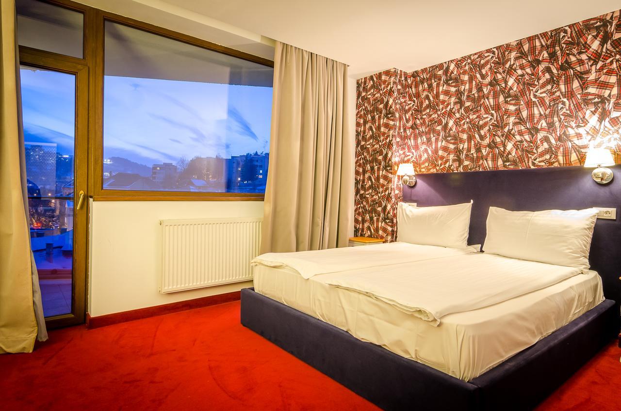 Apart Hotel Vlad Tepes Braşov Extérieur photo